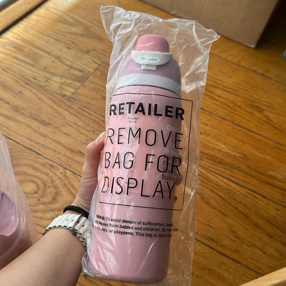 Limited Edition Rosy Dreams Owala 32oz Factory Sealed NWT
